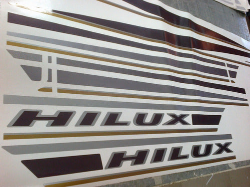 Side Graphics Toyota Hilux Dx Sr5 2001/3 Fade Decals 9