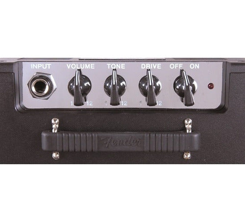 Fender MD20 Mini Deluxe 1W 2x2 9V Guitar Amplifier 4
