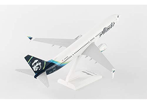 Daron Skr844 Skymarks KLM 737800 1/130 New Livery Model Airplane 3