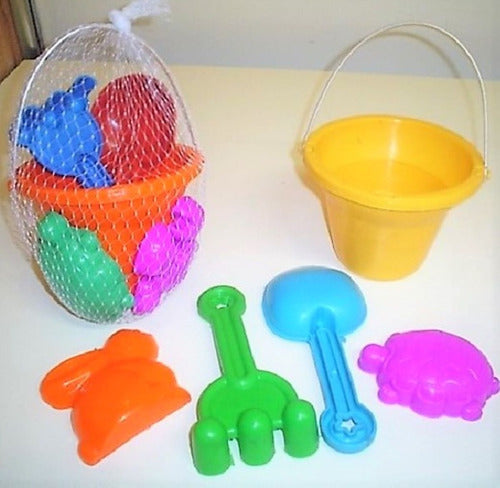 10 Complete Beach Bucket Sets, Free Shipping 0