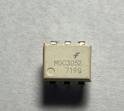 ON Semiconductor MOC3052 DIP6 Optocoupler 1