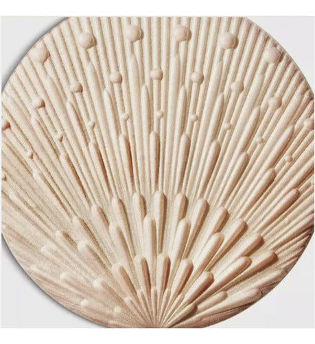 MAC Compact Powder Highlighter With Brush And Case 2