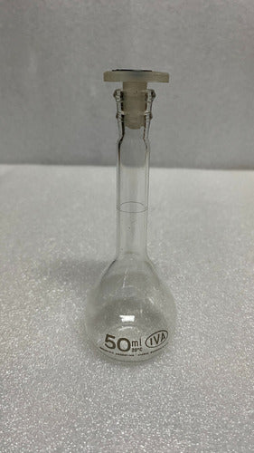 IVA Borosilicate Flask 50ml with Plastic Cap 2