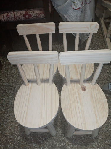 Kid's Wooden Chairs Set of 4 2