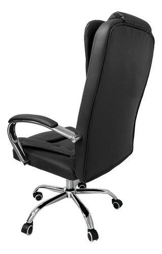 Silla Ejecutiva High-End Executive Chair with Minimal Details 1