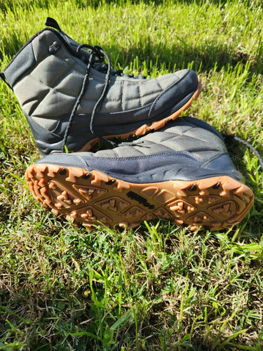 Columbia Firecamp Boot Hiking Shoe 1