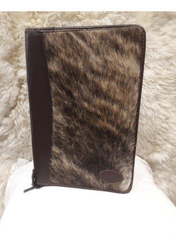 Agustino Leather Folder A4 in Fur with Zipper 1