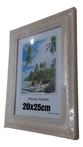 Generic Wooden Photo Frame 20 X 25 Cm 0