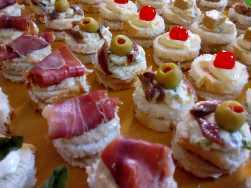 25 Canapes + 25 Bruschettas Premium 2