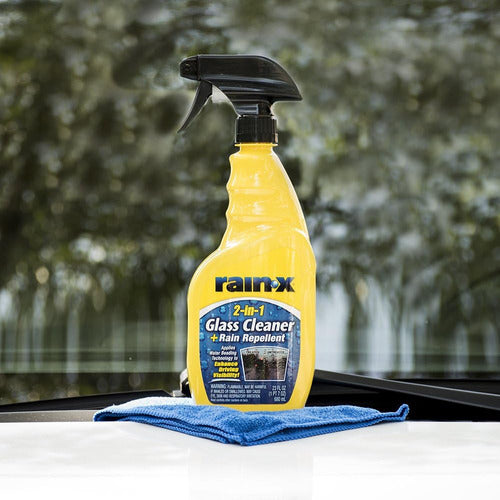 Rain-X 5071268-2 Glass Cleaner and Rain Repellent 1