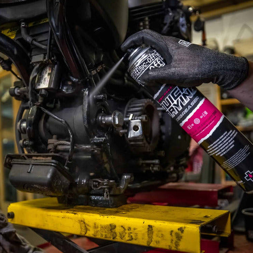 Muc-Off Quick Drying Degreaser for Motorcycles 2