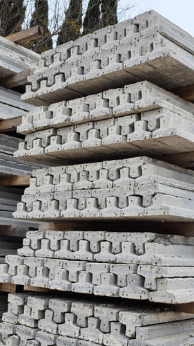 Premium Quality Prestressed Concrete Beams 2.00 Meters 0