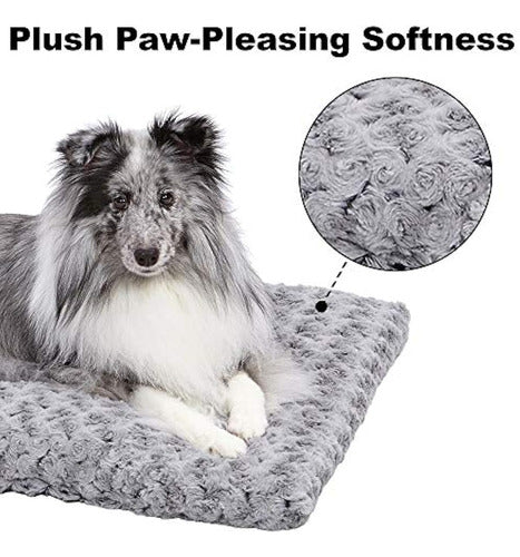 Quiet Time Deluxe Ombré Pet Bed for Dogs and Cats 4