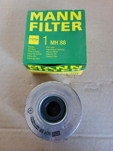 Mann Premium Oil Filter for Yamaha R1 1