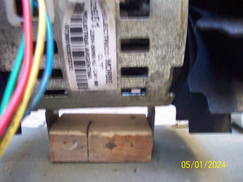 Motor Electrico De 220 Volts,giro Derecha E Izquierda 2