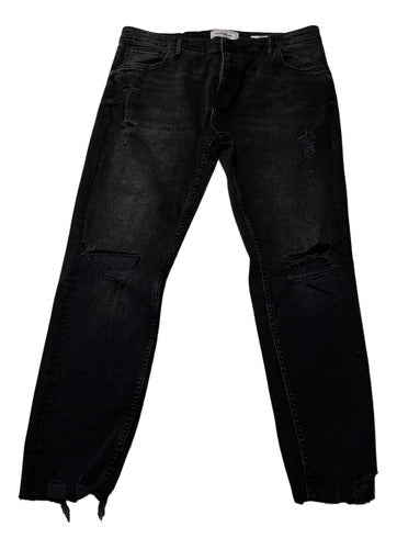 Pull & Bear Black Carrot Cut Jeans 0