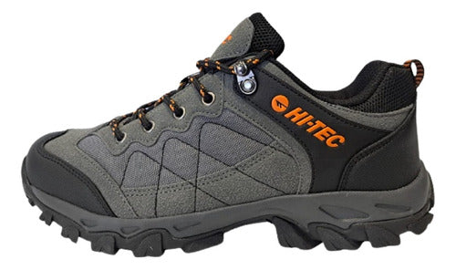 Hi-Tec Aconcagua Trekking Outdoor Sneakers for Men 1