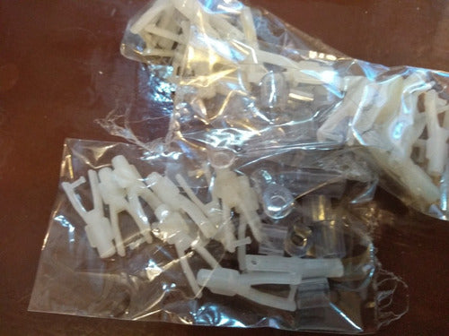 Pack of 10 Plastic Clevis with Retainer 5