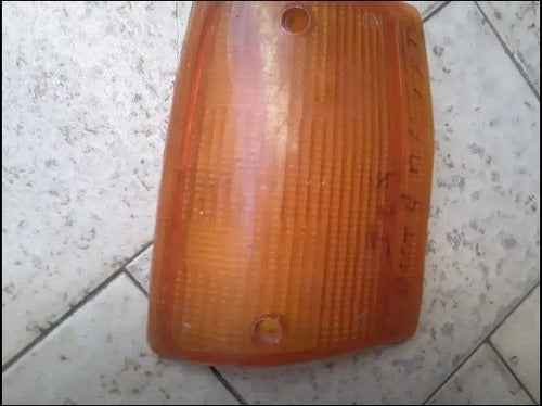 Left Front Turn Signal Lens for Fiat Duna Uno - Used 2