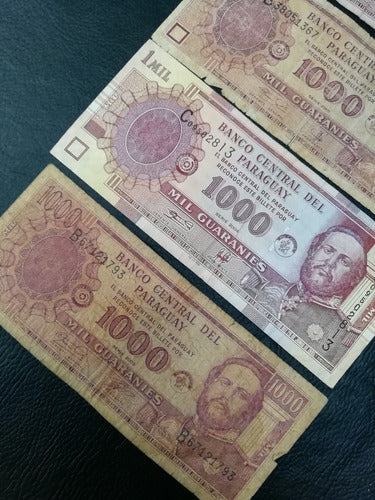 Billete De 1000 Guaraníes 2