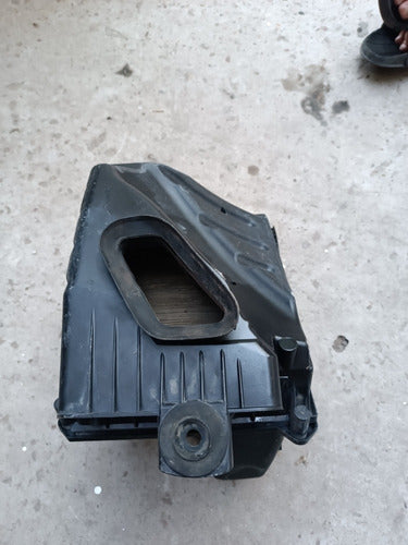 Audi A4 2.0 TDI 2007 Air Filter Housing 1