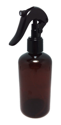 Distriplast Amber PET Spray Bottle 250 mL - Atomizer Pump 1