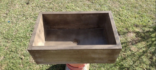 Rectangular Cement Sink with High Solid Lacquer Finish 4