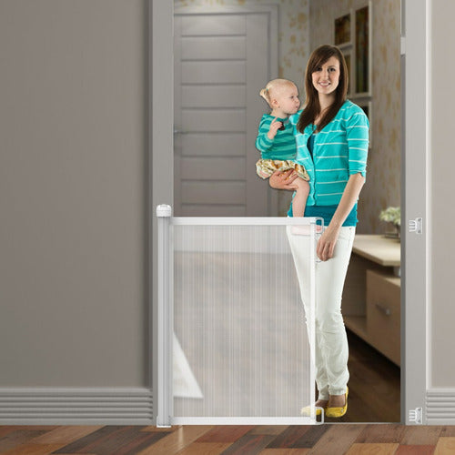 Love Baby Safety Rollable Folding Gate 1