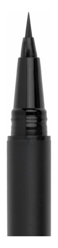 Huda Beauty - Life Liner Quick 'N Easy Precision Liquid Liner 1