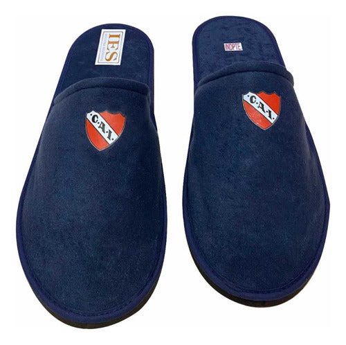 Independiente Football Team Shield Printed Slippers 6