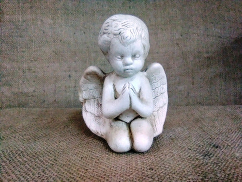 Ceramic Praying Angel 14 cm Tall 1