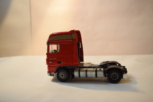 Camion Daf Xf Rojo Tractor  Peter Appel   Corgi 1/50 S/caja 1