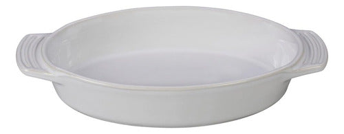 Le Creuset Oval Stoneware Plate, 1 Quart, White 0