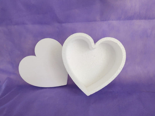 Creamundos Heart-Shaped Hollow Styrofoam Fake Cake 18x10cm 1