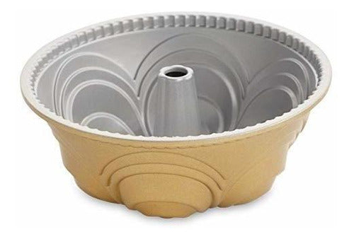 Nordic Ware Chiffon Bundt Pan 0