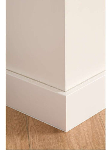 Wood MDF Baseboard 7 cm Height x Strip 2.75 Mt 4