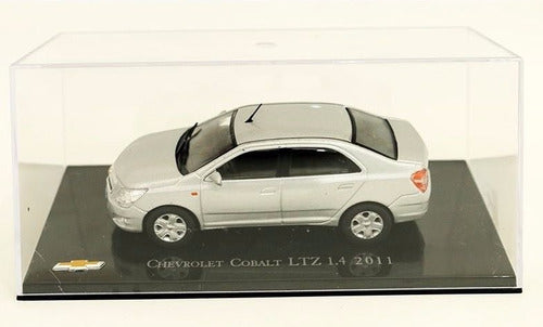 Chevrolet Cobalt 1 43  Colección 11cm Acrilico Ixo Excelente 0