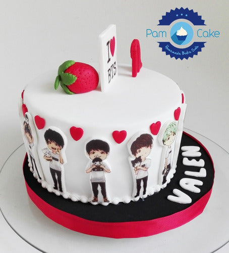 PamCakehouse Custom Birthday Cake BTS 4