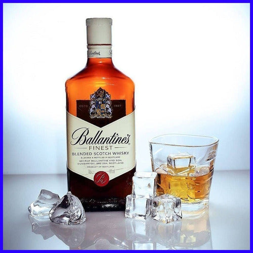 Johnnie Walker Red Label (Blended Scotch Class Combo) 2