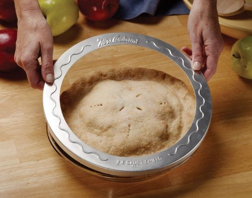 Sra. Andersonâ   S Baking Pie Crust Protector Escudo, Se A 1