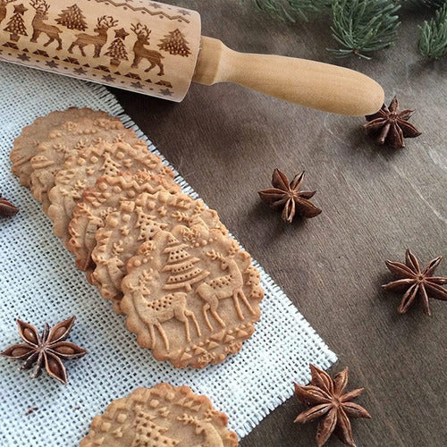 Koxhox Relief Wooden Rolling Pin for Christmas Dough Engraving 4