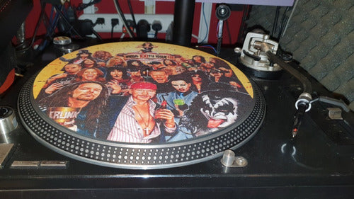 Masters Of Rock Slipmat Paño Latex Modelos Exclusivos 7