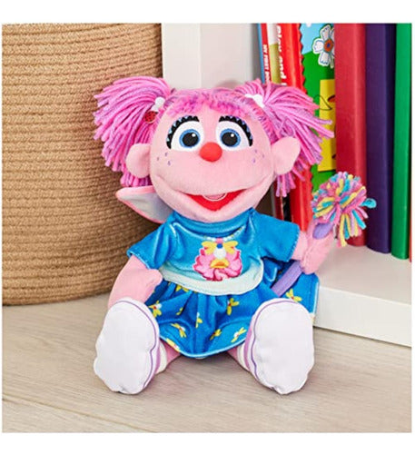 Gund Sesame Street - Peluche Oficial De Abby 1