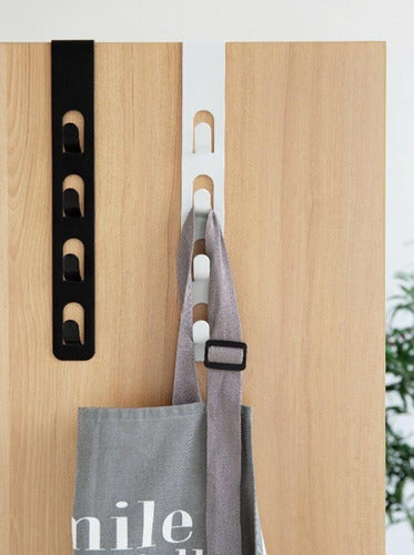 Hanging Door Coat Rack White/Black | Mite 1