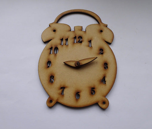 15 cm Wooden Alarm Clock Laser Cut MDF Fibrofacil 1