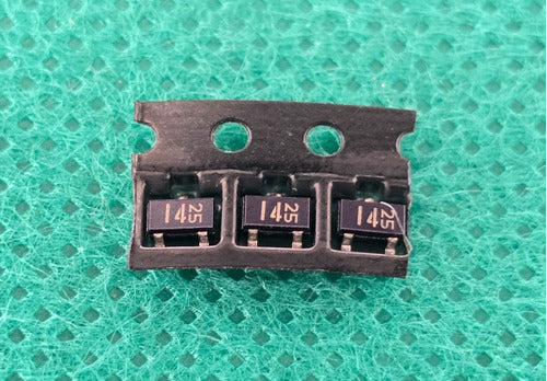 2x Transistor 2sa114 = Dta114ek Dta114 Smd Pnp 0,1amp 50v 1