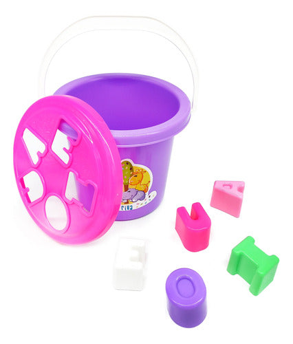 Generic Colorful Learning Bucket with Vowel Shapes - 10076 2