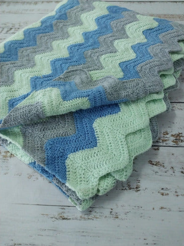 Sassy Tejidos Zig Zag Crochet Blanket for Babies 1