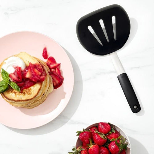 OXO Flexible Silicone Spatula Stainless Steel Pancake Turner 4