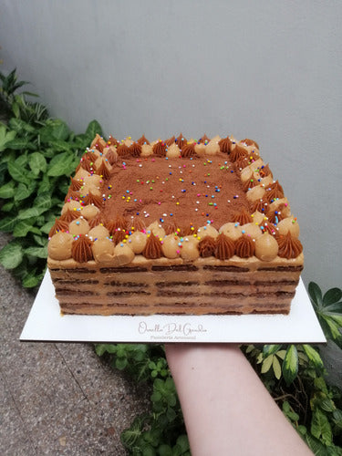 Ornella Pasteleria Chocotorta Clasica 18x18cm 2,300kg 1